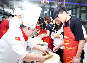 �������γ�