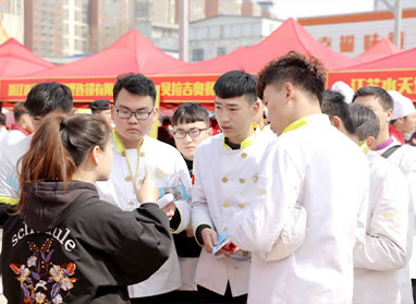 ֣���¶�����Ƹ��